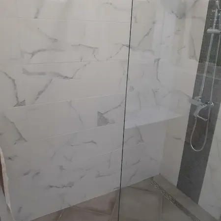 Kuca Za Odmor Sara Villa *