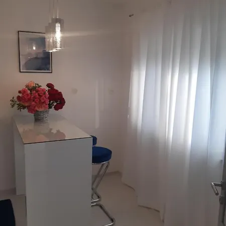 Vila Kuca Za Odmor Sara *